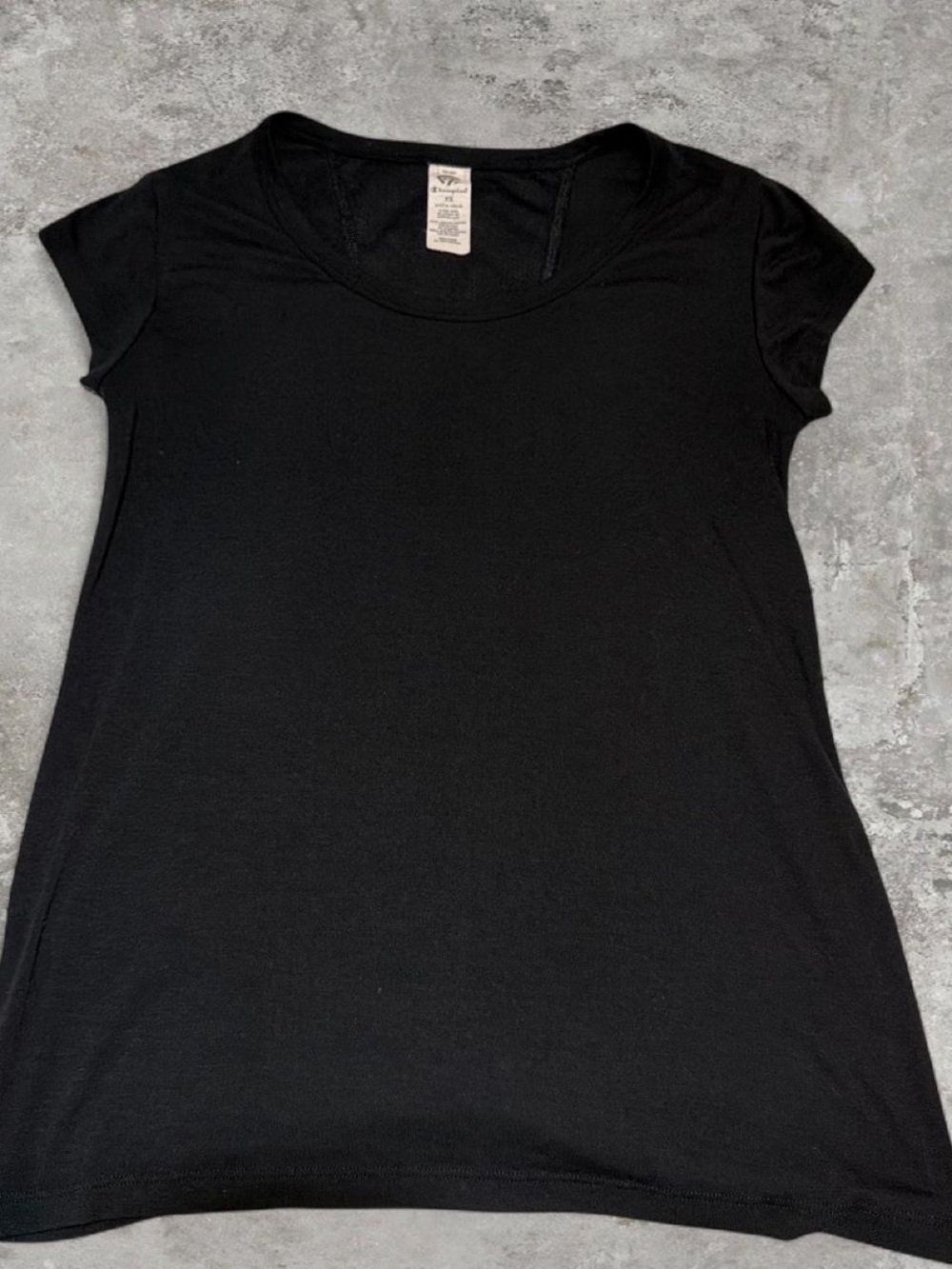 Champion Women’s Black Scoop Neck Short Sleeve Tee